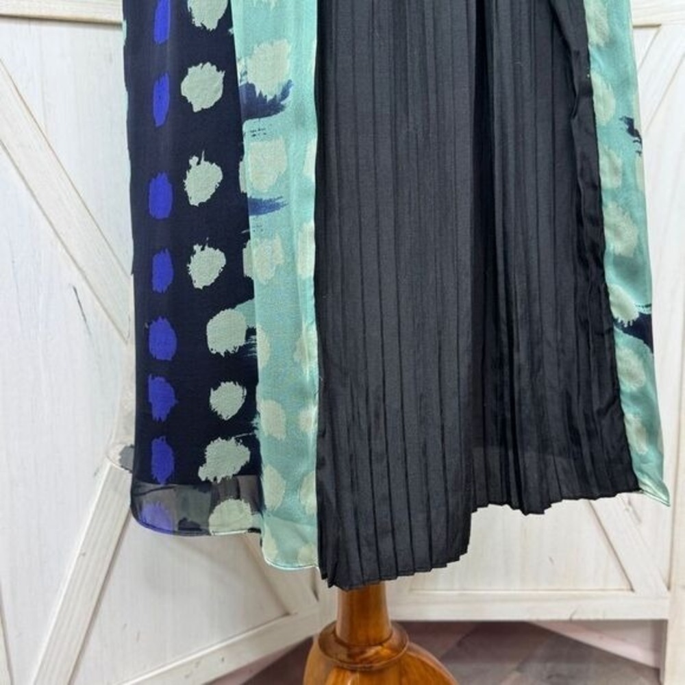 Zara Beaded Silk Pleated Multi Pattern Fit Flare Halter Dress Black Teal Medium - Picture 6 of 15